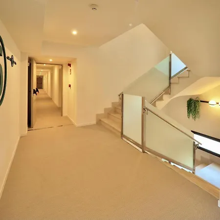 Bq Belvedere Hotel 4*